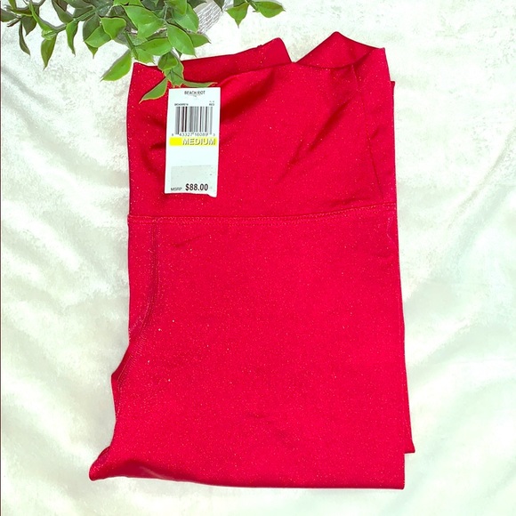 ❤️Beach Riot Red leggings - Picture 2 of 3